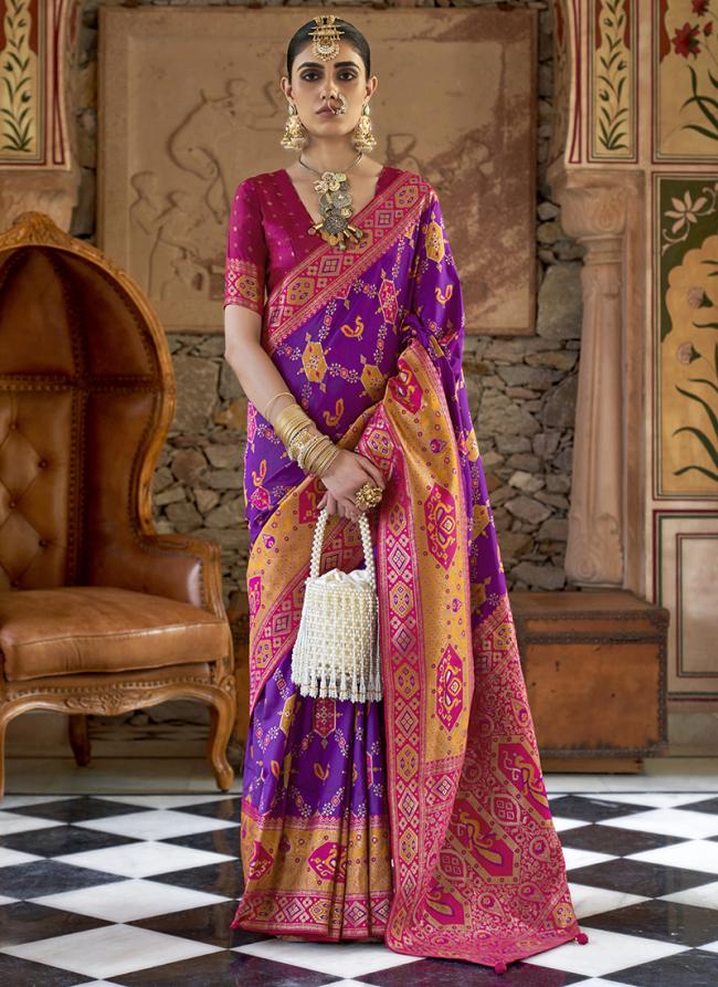 Banarasi Silk Purple Wedding Wear Banarasi Broket Saree